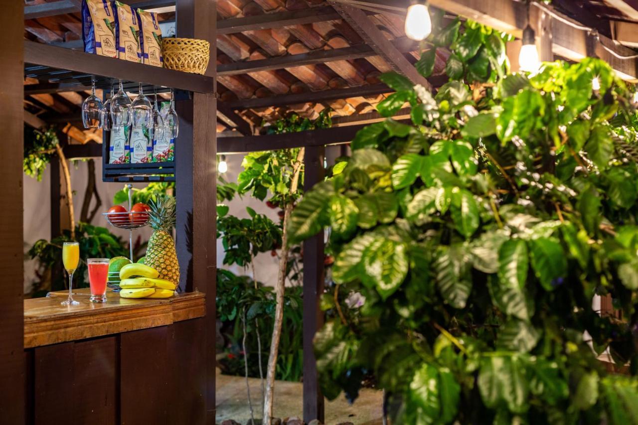 Alajuela City Hotel & Guest House Buitenkant foto