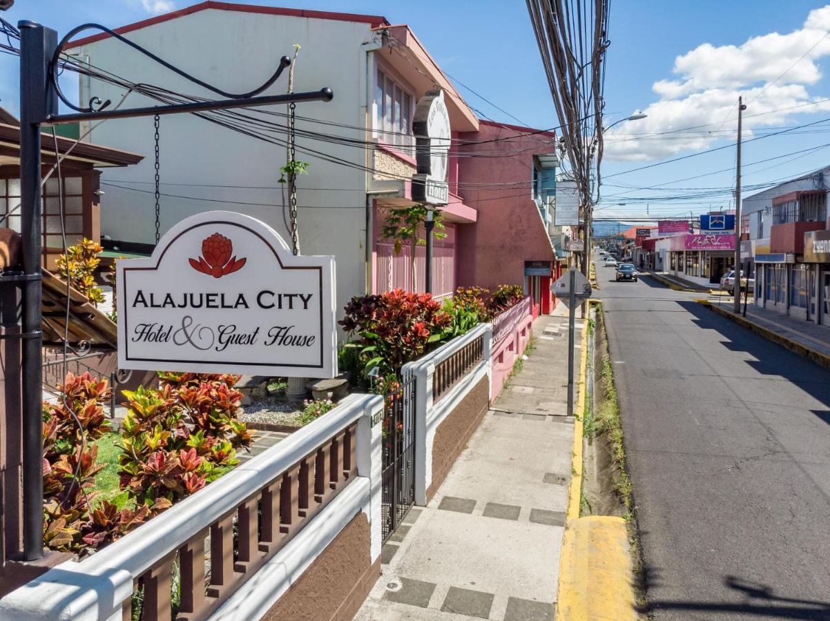 Alajuela City Hotel & Guest House Buitenkant foto