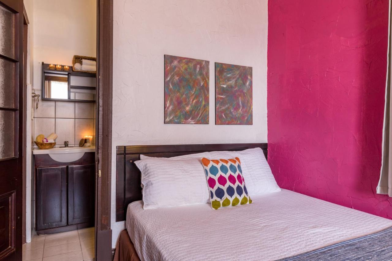Alajuela City Hotel & Guest House Buitenkant foto
