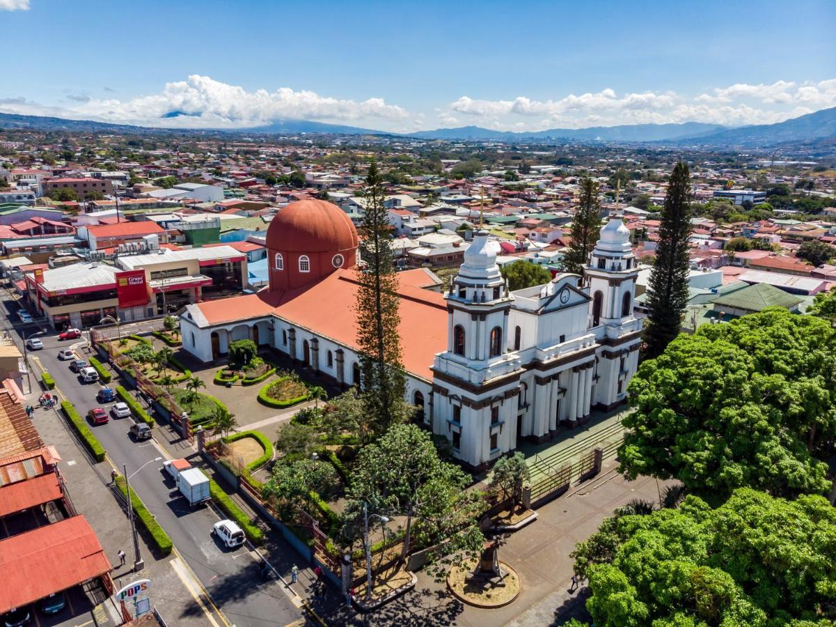 Alajuela City Hotel & Guest House Buitenkant foto